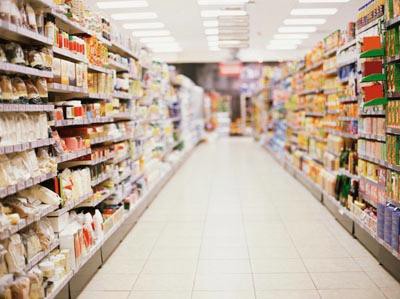Supermercadista chino va a juicio por vender leche de bebé con excremento de rata sobre el envase