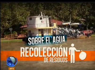 Recolección de residuos sobre el agua
