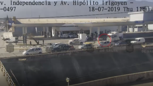 Un camión arrastró a motociclistas y viven para contarlo