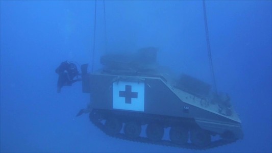 Museo militar submarino para cuidar el mar Rojo