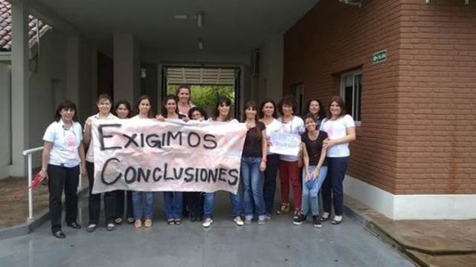 Descubren una cámara oculta en el baño de mujeres de una oficina pública chaqueña