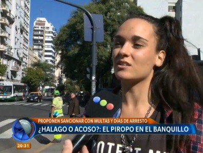 ¿Halago o piropo?: el piropo en el banquillo