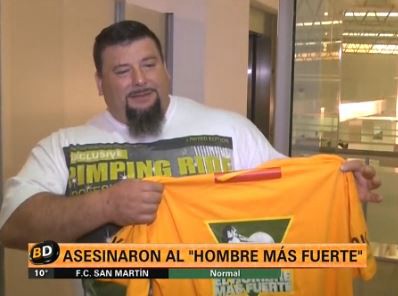 Un cartonero mató al "hombre más fuerte" del país