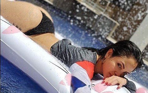 La "doble" de Natti Natasha que arrasa en Instagram