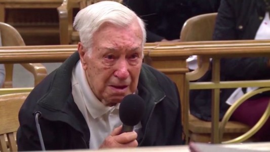 La sentencia a un hombre de 96 años que se viralizó y emocionó a Juan José Campanella