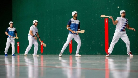 Una medalla de oro y dos de plata en pelota vasca para los argentinos
