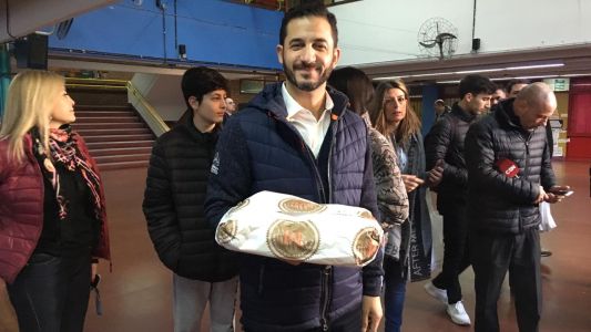 Matías Tombolini fue el primer precandidato en votar