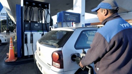 Anuncios de Macri: suba del salario mínimo, bono a estatales y congelamiento del precio de combustibles