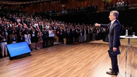 Macri, ante su tropa: "Al que no nos votó, digámosle 'te necesito'"