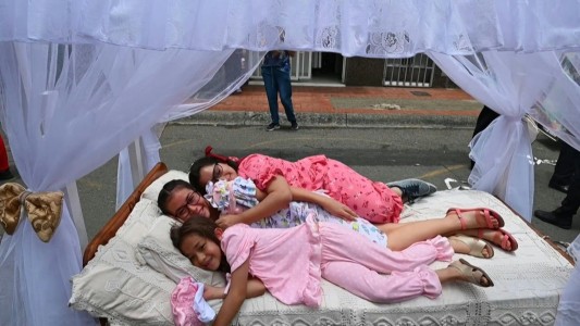 Video: así festejan el Día Mundial de la Pereza