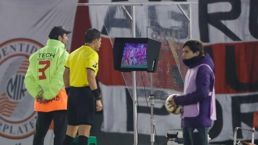 Desde que se implementó el VAR a River le cobraron 16 penales a favor