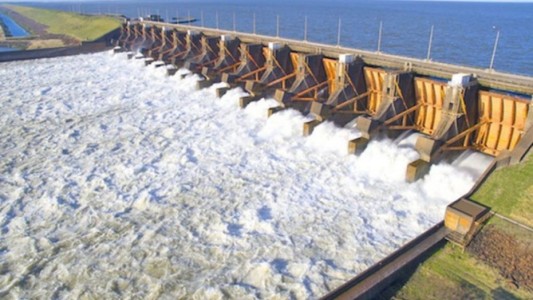 Argentina y Paraguay entran en una disputa por la central hidroeléctrica de Yacyretá