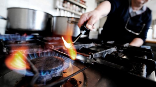 Medidas de "alivio": postergan el aumento del gas hasta enero