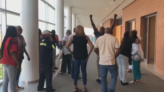 Liberado tras pasar 36 años preso por robar 50 dólares