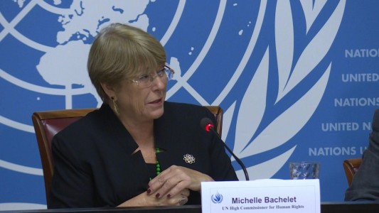 Bachelet advierte sobre la reducción del espacio democrático en Brasil