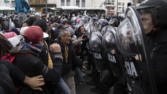 Alberto Fernández habló tras los incidentes en la 9 de Julio: "Esto debe inquietarnos"