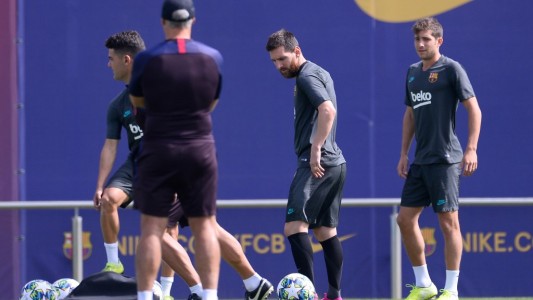 Barcelona: Messi recibió el alta médica y viaja a jugar la Champions ante Borussia Dortmund