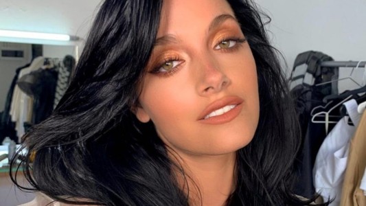 Un fuego: las fotos de Oriana Sabatini en topless y con tatuaje