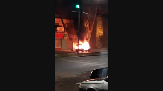Ola de autos incendiados en Rosario