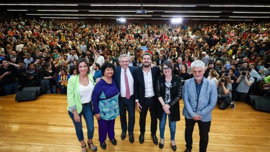 Fernández compartió acto con Lammens y busca "convencer" a los porteños