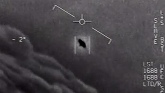 Videos: Estados Unidos confirmó que aviones de guerra tuvieron contacto con tres ovnis