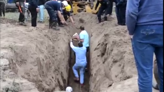 Así rescataron a la nena de un año y 8 meses que cayó en un pozo