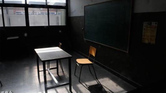 Denuncian a un docente por golpear y querer ahorcar a un alumno