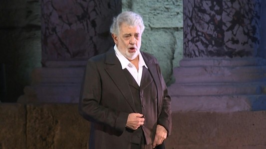 Plácido Domingo abandona la Ópera de Nueva York por denuncias de acoso