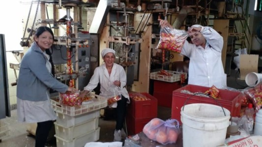 Vuelve a producir la fábrica de las golosinas "Mielcita" y "Naranjú"