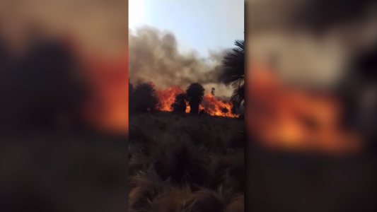 Fuego descontrolado en las Sierras cordobesas