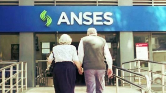 Anses pagará $900 a un millón de jubilados que cobran la mínima