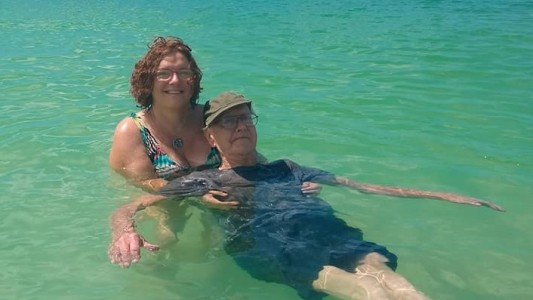 El abuelo de 93 años que cumplió su deseo de conocer el mar