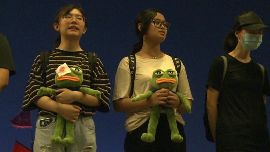 La nueva vida del sapo Pepe en Hong Kong