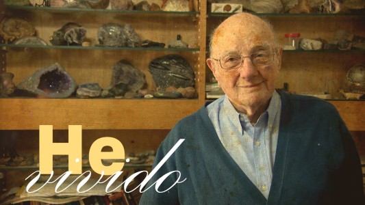 "He vivido": la historia de Rafael Kohanoff, el inventor de 93 años