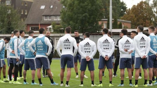 Primer entrenamiento de la Selección argentina para enfrentar a una Alemania con bajas