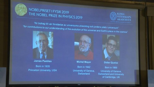 El Nobel de Física premia a trío de cosmólogos