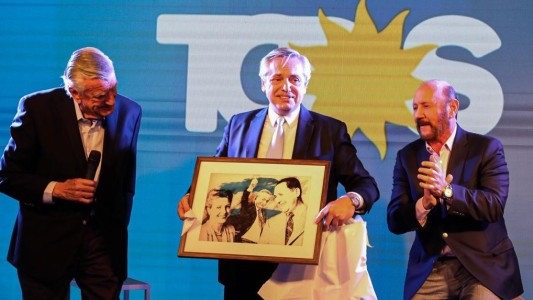 Alberto Fernández encabezó un acto en la sede del PJ