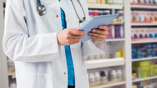 El Gobierno transfiere de forma "urgente" 3.000 millones de pesos a las obras sociales