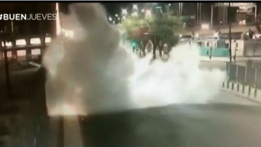 Los perseguía la policía: los delincuentes arrojaron una bomba en Constitución