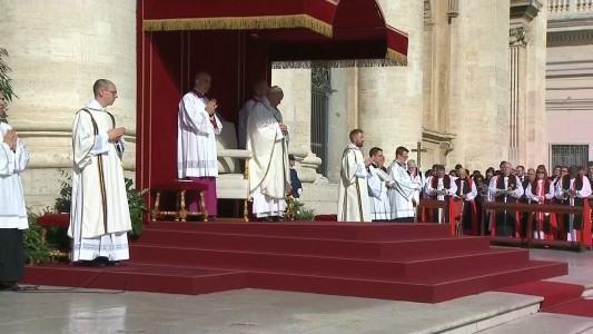 El Papa Francisco canonizó a la primera santa brasileña