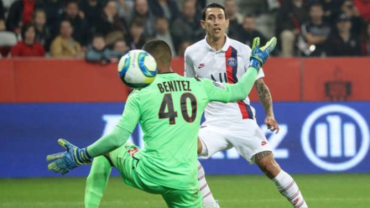 El golazo de Di María que dejó asombrado a Mbappé