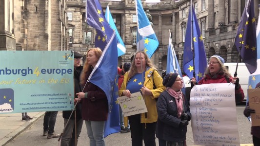 Nuevo revés para Johnson en el parlamento por el Brexit