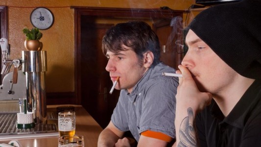 Entra en vigencia en Austria la ley que prohíbe fumar en bares y restaurantes