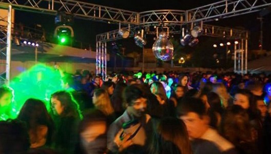 Mató a puñaladas al patovica que quiso sacarlo del boliche