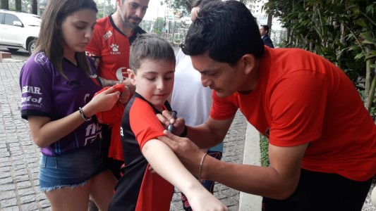 Final de la Copa Sudamericana: la locura sabalera ya se vive en las calles de Asunción