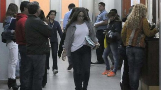 Docentes advierten por el inicio de las clases: "Ni una provincia cerró acuerdos paritarios"