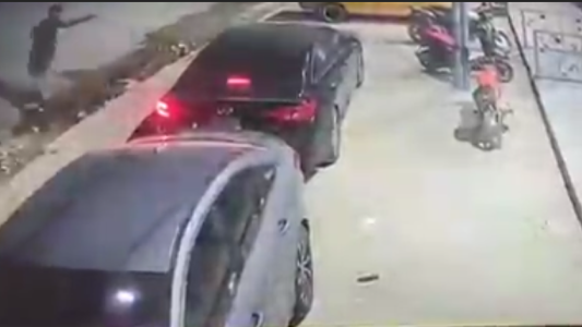 Campeón de culturismo recibe tres disparos a quemarropa y se salva