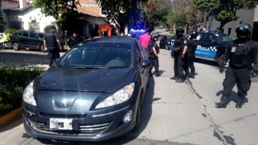 Detuvieron a dos "politruchos" que intentaron ingresar a una vivienda en Vicente López