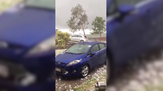 Enormes bolas de granizo provocan destrozos en Australia