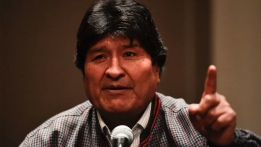 Bolivia: Evo Morales renunció a su candidatura como presidente